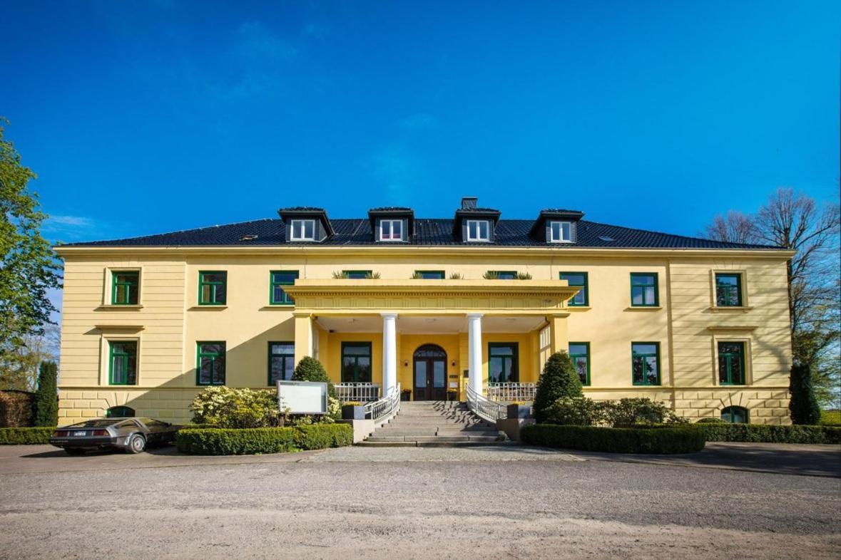 Schloss Harkensee Dassow Esterno foto